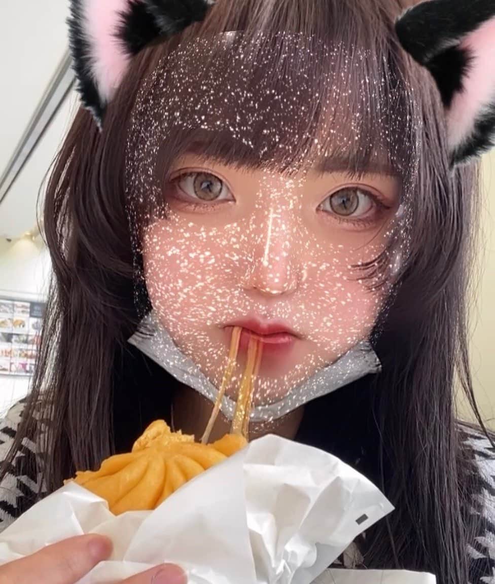 のインスタグラム：「せっかくウルフにしたのに全然自撮りする機会ないじゃんどうした我」