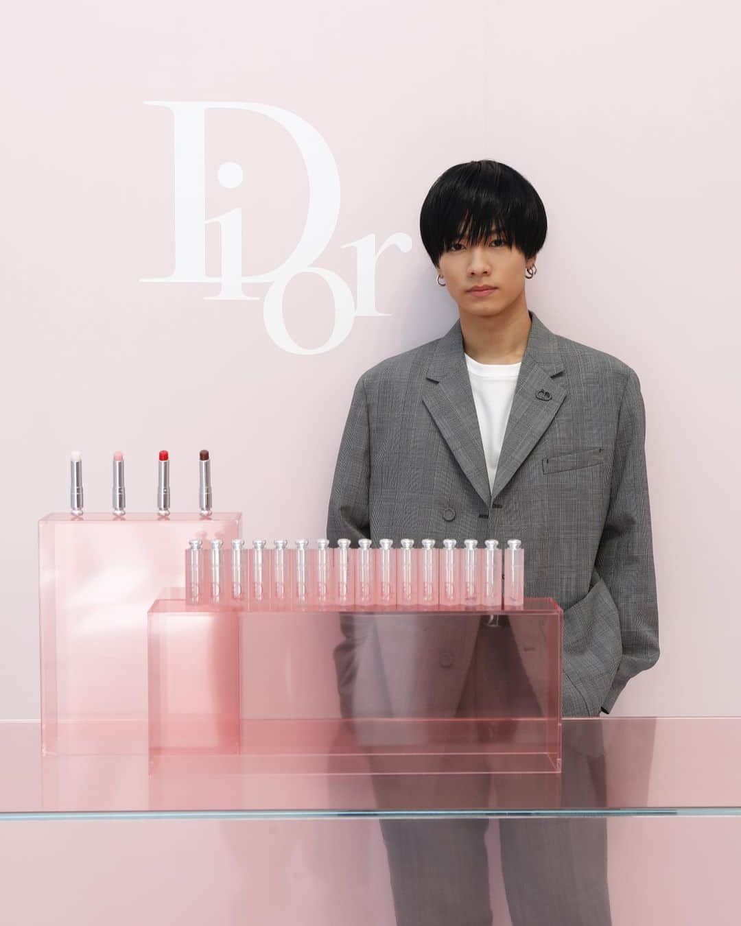 川村壱馬さんのインスタグラム写真 - (川村壱馬Instagram)「DIOR ADDICT LIP GLOW Special Session. LIP GLOW LAUNCH EVENT.  @dior  @diormakeup  #LIPGLOW #リップグロウ #TIMETOGLOW #川村壱馬」5月27日 20時24分 - rmpg_kazuma_kawamura