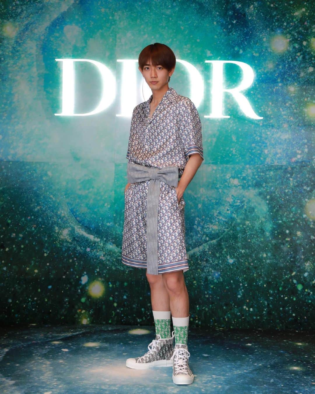 きいたさんのインスタグラム写真 - (きいたInstagram)「Dior Fall 21 Men’s Collection  仮想と現実の世界が出会う空間  Hypercolored, hyperreal. ポップカルチャーとSFの世界を描くアーティスト ＠kennyscharf の世界観が ＠dior と出会うコレクション。 カートゥーン、シュルレアリスム、そしてSFが描き出すファンタジーの世界  #DiorMenFall @Dior @MrKimJones」5月27日 19時51分 - _kiita_0130_