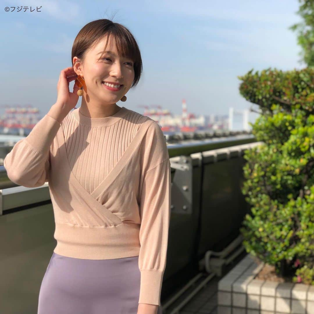 フジテレビ「めざましテレビ」さんのインスタグラム写真 - (フジテレビ「めざましテレビ」Instagram)「5月26日(水)  ファッション雑誌CanCamとコラボした お天気コーナー「きょう何着て行く？」 阿部華也子の毎日のコーデを紹介♪  【きょうのコーデ】 アンサンブルニット→#31Sonsdemode ９７９０円 スカート→#神戸レタス ２６２０円 靴→#ダイアナ １万７６００円 ピアス→#バナナリパブリック ５４９０円  【コーデのポイント】 この春夏アンサンブルニットのバリエーションが豊富に🙆🏻‍♀️💕 カシュクールタイプなど 着るだけで洒落感のでるデザインが狙い目です💐 上品なサテンスカートを合わせると オフィスにマッチするきちんとスタイルに👩🏻‍💻✨  #めざましテレビ #きょう何着て行く？ #阿部華也子 #今日のコーデ#コーデ#CanCam #今日のファッション#ootd #きょう何着て行く？は月〜金朝6時22分ごろ放送📺 #スタイリストたなべさおり」5月27日 11時55分 - mezamashi.tv