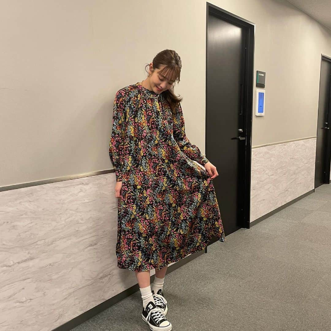 横田真悠さんのインスタグラム写真 - (横田真悠Instagram)「ラヴィット！ありがとうございました☺︎ 楽しかった！今日も！！！ 生放送終わりに、まゆうちゃんお疲れ様でしたって川島さんが声掛けてくださったの嬉しかったなあ🥲  衣装は @katespadejapan  ロケのときの衣装は @leurlogetteofficial でした」5月27日 12時53分 - yokota_mayuu