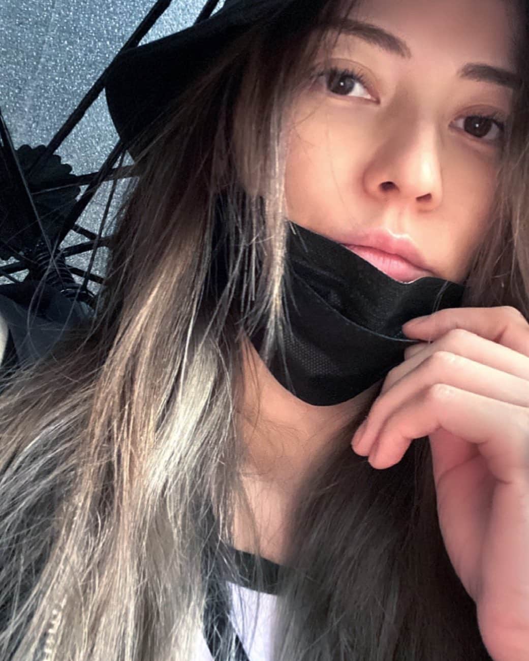 のインスタグラム：「☔️☔️☔️☔️☔️☔️☔️☔️  #香里奈 #karina #☔️ #嫌いじゃない」