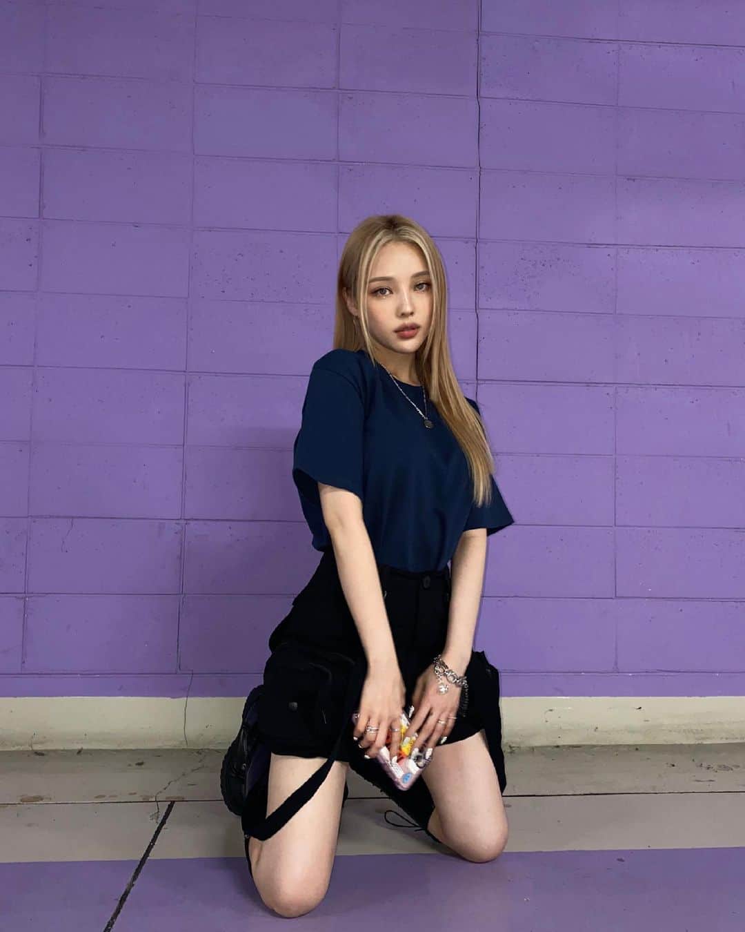 ポニーのインスタグラム：「no filters🪐」