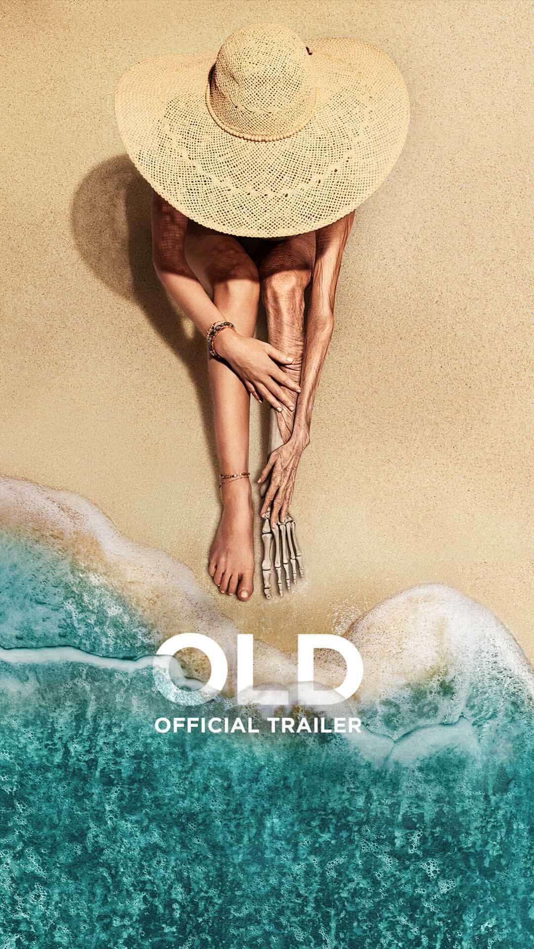 ガエル・ガルシア・ベルナルのインスタグラム：「Queridos y queridas: feliz de mostrarles el trailer oficial de #OldTheMovie @oldthemovie Esperamos que lo disfruten.  Happy to share the official trailer of #OldTheMovie Hugs/abrazos y cariño.」