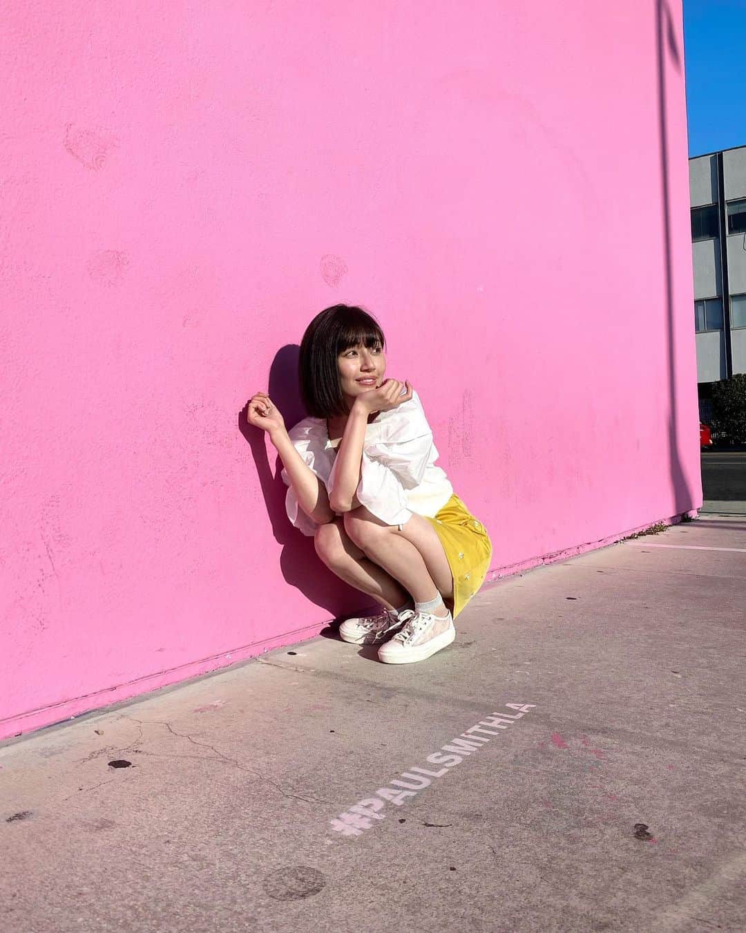 新藤まなみさんのインスタグラム写真 - (新藤まなみInstagram)「﻿ ﻿ paul smith LA 🇺🇸🗽﻿ ﻿ #paulsmith #paulsmithla #ポールスミス　#ポールスミスロサンゼルス　#ピンク　#pink」6月12日 9時09分 - manami_official_