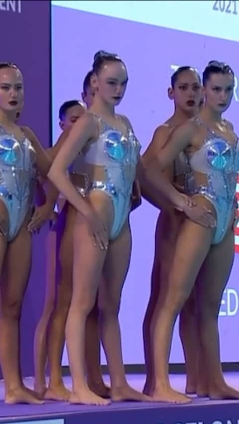マリヤ・コロレバのインスタグラム：「WE ARE SO SO SO PROUD OF YOU. Your story has inspired so many, myself included ❤️💙   @usaartisticswimming @artswimusa @artswimusajr @fina1908 @olympics @nbcolympics」