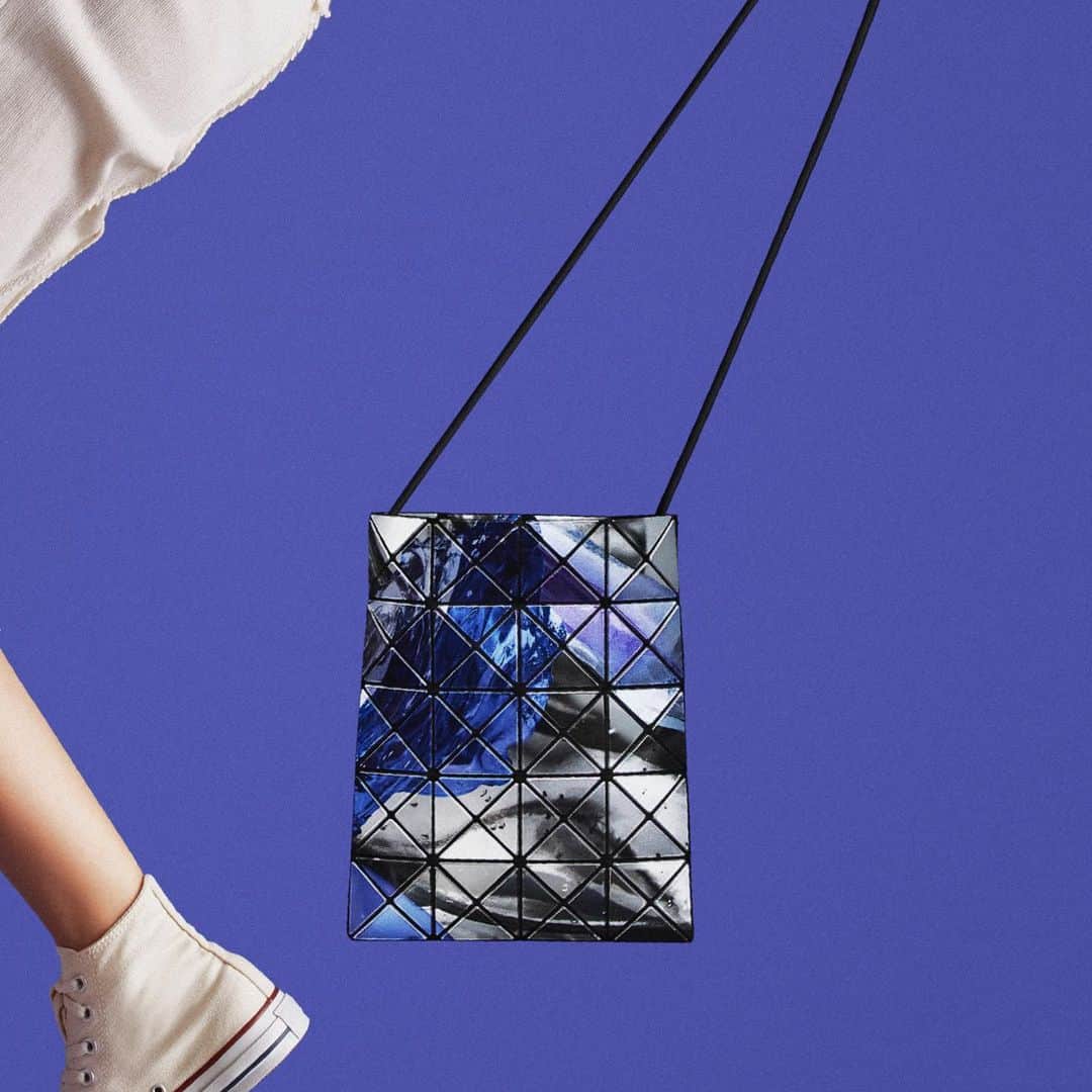 BAO BAO ISSEY MIYAKE Official Instagram accountさんのインスタグラム写真 - (BAO BAO ISSEY MIYAKE Official Instagram accountInstagram)「【JELLY】  RELEASE MONTH June, 2021 *By country RELEASE MONTH may be different.  #baobaoisseymiyake #baobao #isseymiyake #shoulderbag  #jelly #aw2021」5月28日 18時44分 - baobaoisseymiyake_official