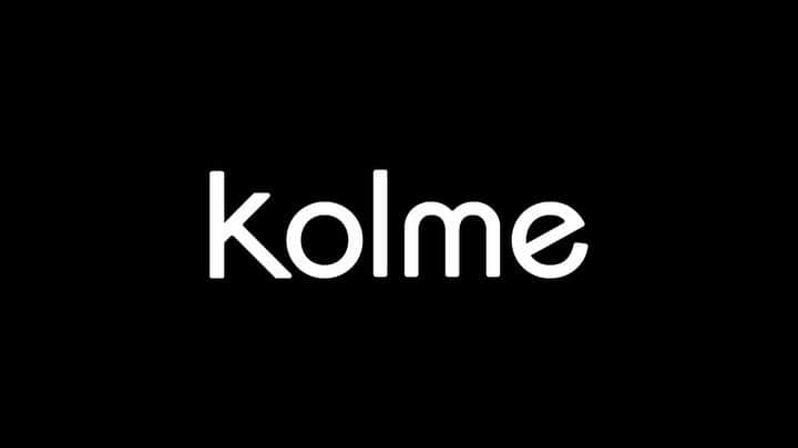 callmeのインスタグラム：「【✨本日より販売✨】  6月6日(日)  kolme Ultra Studio Online Live 開催‼️  時間 第1章 16:30スタート 第２章19:00スタート   kolme初のスタジオライブを開催😁 今回は通常のLIVEとは少しだけ違った形です🎥  チケットは🔽 bit.ly/3wCseEK  #kolme #live #online #studio #sunday #happy #dance #song #sing #love #instagood #ticket #zaiko #avex」