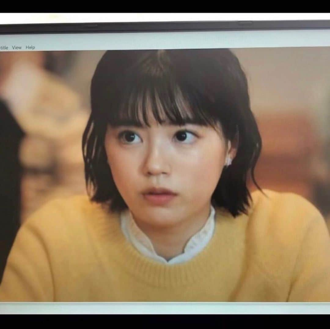 野々村はなのさんのインスタグラム写真 - (野々村はなのInstagram)「『出会い系サイトで70人と実際に会ってその人に合いそうな本をすすめまくった1年のこと』 いよいよ本日最終回です！ こんな感じで出ております😉 是非ご覧くださいな📖 #であすす #野々村はなの  画質悪くてごめんなさい😂」5月28日 20時01分 - hanano.official