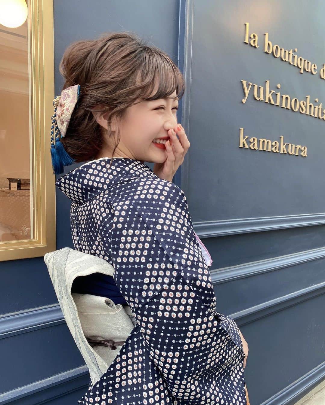 森下愛里沙(もりしたありさ) さんのインスタグラム写真 - (森下愛里沙(もりしたありさ) Instagram)「ㅤㅤㅤㅤㅤㅤㅤㅤㅤㅤㅤㅤㅤ ㅤㅤㅤㅤㅤㅤㅤㅤㅤㅤㅤㅤㅤ ㅤㅤㅤㅤㅤㅤㅤㅤㅤㅤㅤㅤㅤ お仕事で鎌倉へ💠 ㅤㅤㅤㅤㅤㅤㅤㅤㅤㅤㅤㅤㅤ ㅤㅤㅤㅤㅤㅤㅤㅤㅤㅤㅤㅤㅤ お着物は @kamakura_kimono_rental_fuji さん でレンタルしました＊ ㅤㅤㅤㅤㅤㅤㅤㅤㅤㅤㅤㅤㅤ ㅤㅤㅤㅤㅤㅤㅤㅤㅤㅤㅤㅤㅤ 派手ではなくナチュラルで品のあるお着物を多く扱っていて、刺繍衿や帯留め等の小物を、拘って揃えてありました🌿 ㅤㅤㅤㅤㅤㅤㅤㅤㅤㅤㅤㅤㅤ ㅤㅤㅤㅤㅤㅤㅤㅤㅤㅤㅤㅤㅤ 髪型もいつもと違う感じにしていただけてとても新鮮でした。 ㅤㅤㅤㅤㅤㅤㅤㅤㅤㅤㅤㅤㅤ ㅤㅤㅤㅤㅤㅤㅤㅤㅤㅤㅤㅤㅤ ㅤㅤㅤㅤㅤㅤㅤㅤㅤㅤㅤㅤㅤ  #鎌倉着物レンタル #鎌倉 #着物レンタル #鎌倉グルメ #アンティーク着物 #着物ヘア #着物ヘアアレンジ #着物コーディネート」5月28日 20時50分 - mini.ari