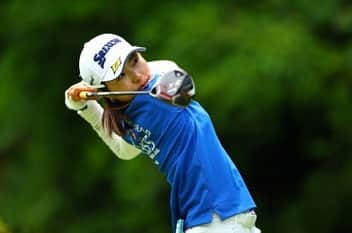 小野祐夢のインスタグラム：「. リゾートトラストレディス⛳️ 初日はなんとか耐えましたが今日はうまくいきませんでした。 少し前から違和感も感じていたので昨日の雨の中での結果は自信になりました。 今日はチャンスなかったなー💧  推薦していただいたリゾートトラスト様ありがとうございました！  #リゾートトラスト」