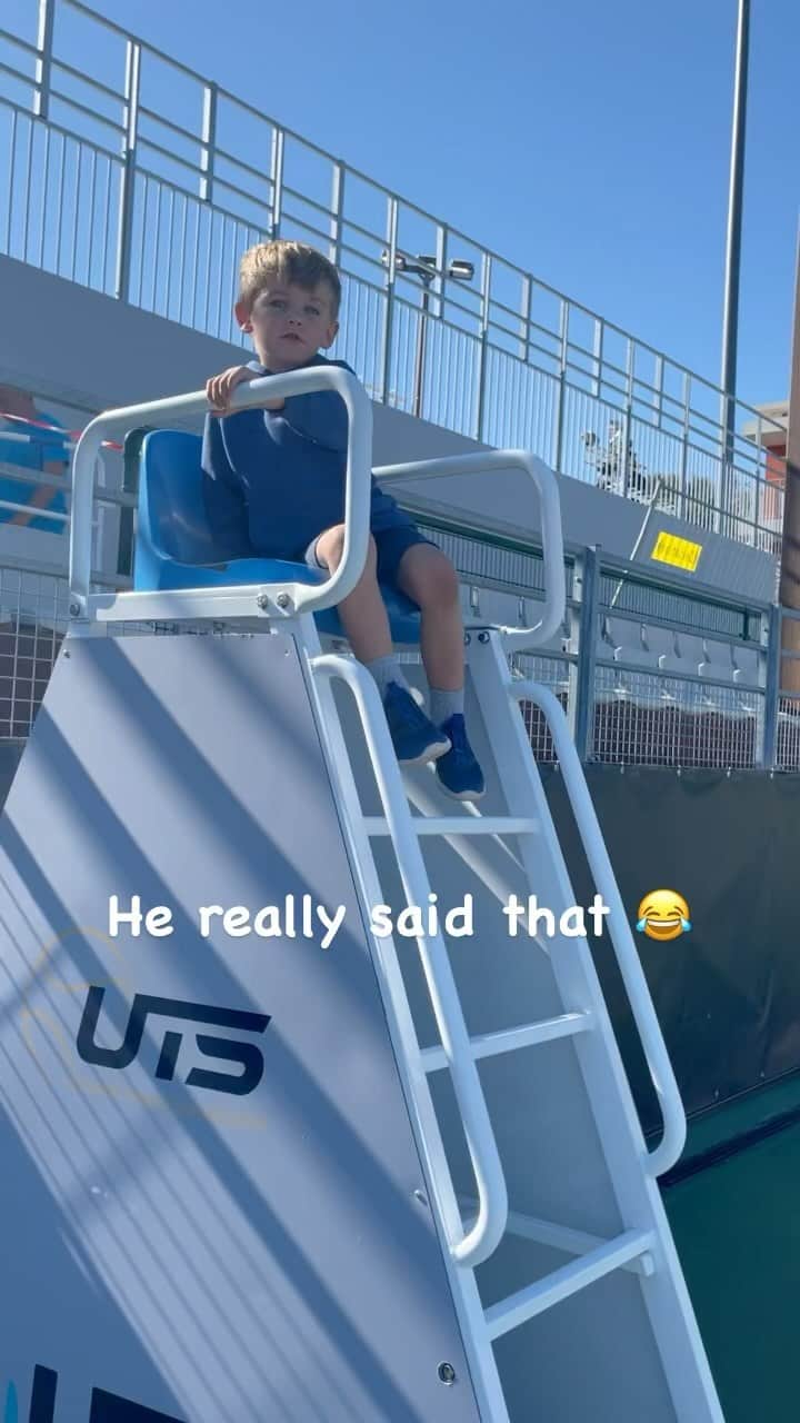ビクトリア・アザレンカのインスタグラム：「This is definitely a chair umpire I would not argue with 😂 hopefully the fine is not too big this time....」
