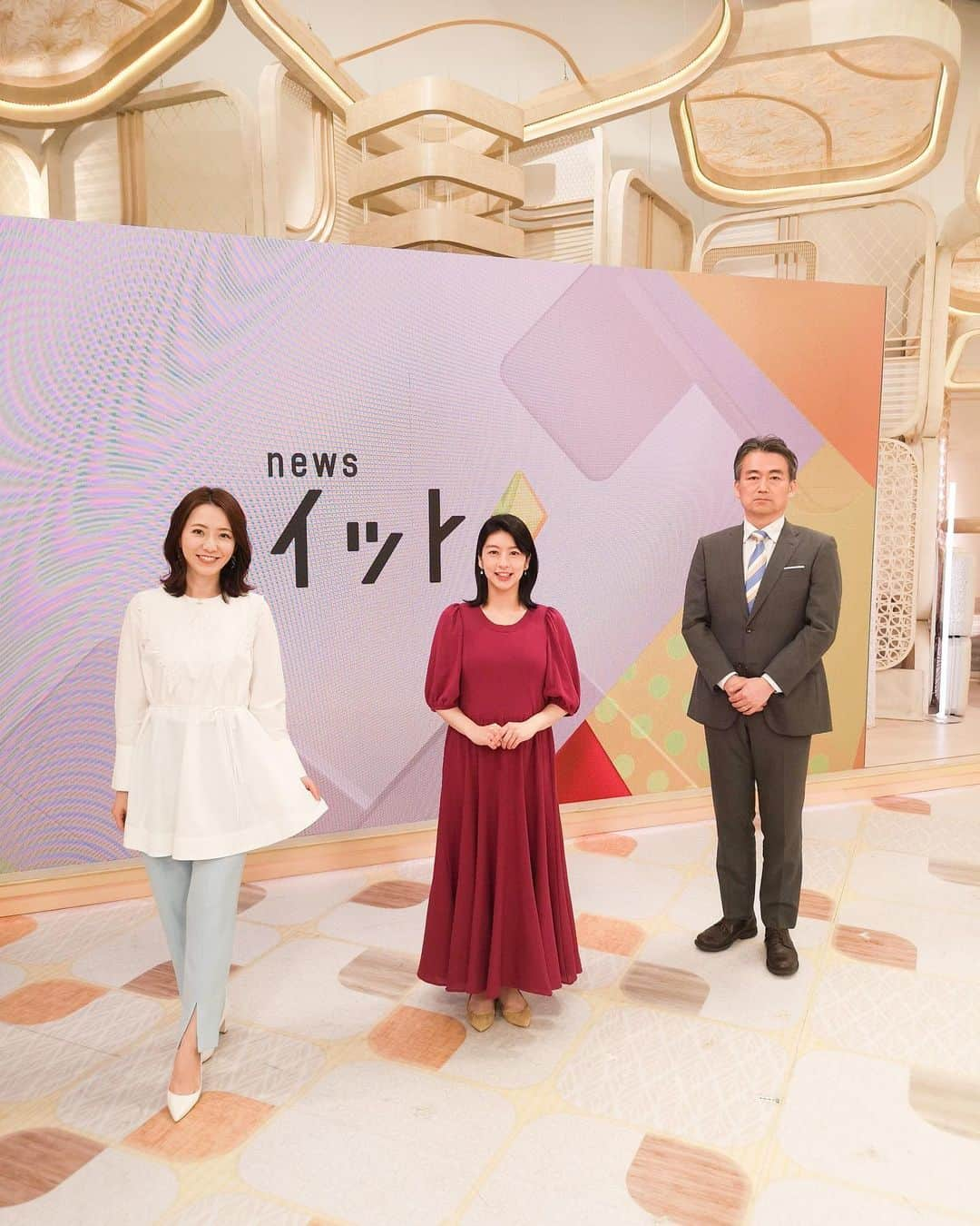 フジテレビ「プライムニュース イブニング」さんのインスタグラム写真 - (フジテレビ「プライムニュース イブニング」Instagram)「⁣ きょうはまるで夏のような天気…だったと聞いています（苦笑）⁣ スタンバイしていなければならないので、午後はずっと会社から出ていないんです！⁣ ⁣ きょうもご覧になっていただきありがとうございました。⁣ ⁣ 生野陽子⁣ EPOCA @epoca_official #epoca⁣ ⁣ 内田嶺衣奈⁣ CELFORD @celford_official #celford ⁣ ⁣ #生野陽子⁣ #内田嶺衣奈 @reina.uchida⁣ #奥寺健 @fujitv_announcer⁣ #永尾亜子 @ako_nagao⁣ #フジテレビ⁣ #アナウンサー⁣ #ニュース」5月29日 18時47分 - livenews_it