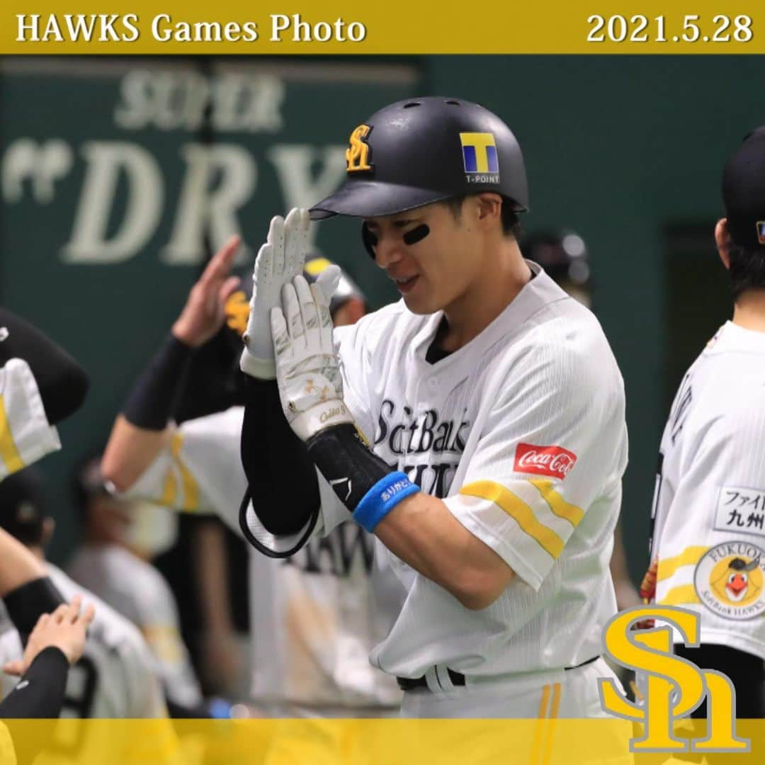 福岡ソフトバンクホークスさんのインスタグラム写真 - (福岡ソフトバンクホークスInstagram)「#hawksgamesphoto #2021年5月28日 #vs読売ジャイアンツ #福岡paypayドーム #softbankhawks #ホークス #鷹く！」5月29日 11時00分 - softbankhawks_official