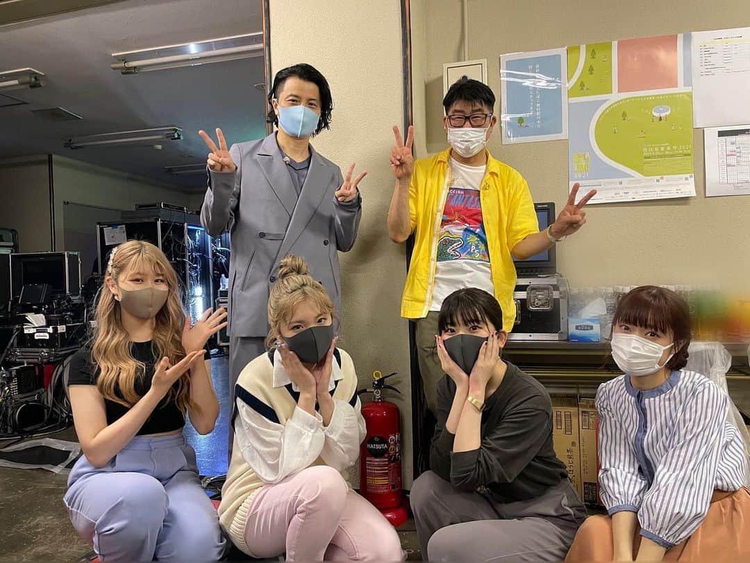 のインスタグラム：「#亀田誠治 さん！！ #kreva さん！！  #日比谷音楽祭 #littlegleemonster #リトグリ」