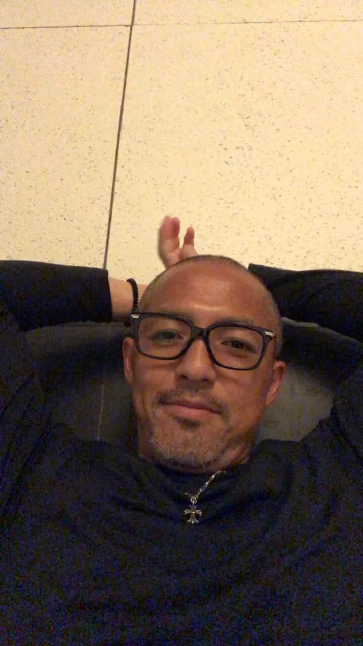 小野伸二のインスタグラム：「遅くまでありがとうございました🙇」