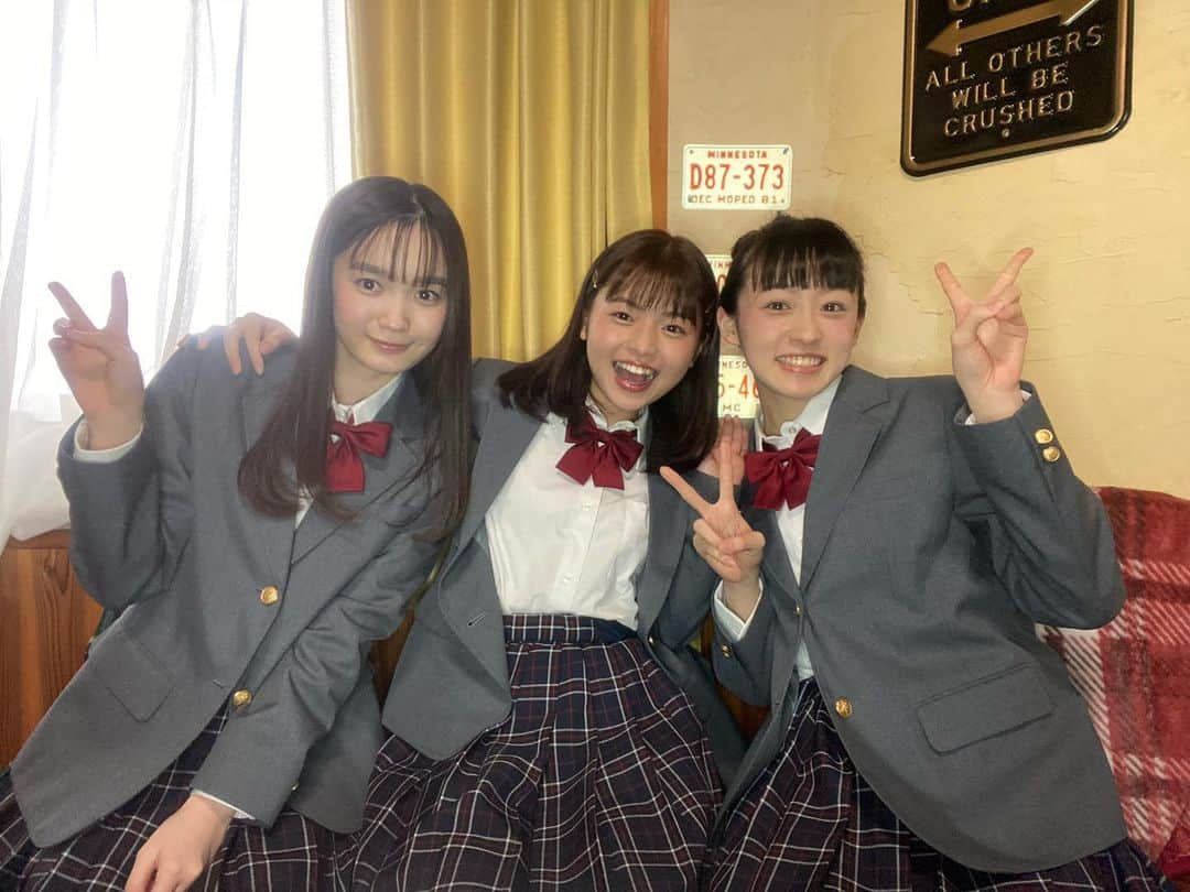 中尾百合音のインスタグラム：「『ガンダムビルドリアル』﻿ 明日20時より第3話配信開始です﻿ お楽しみに〜‼︎‼︎﻿ ﻿ 大好きな2人と📷﻿ ﻿ @heart_u29 #西谷星彩  ﻿ ﻿ #ガンダムビルドリアル #gundambuildreal #ガンプラ #gunpla」