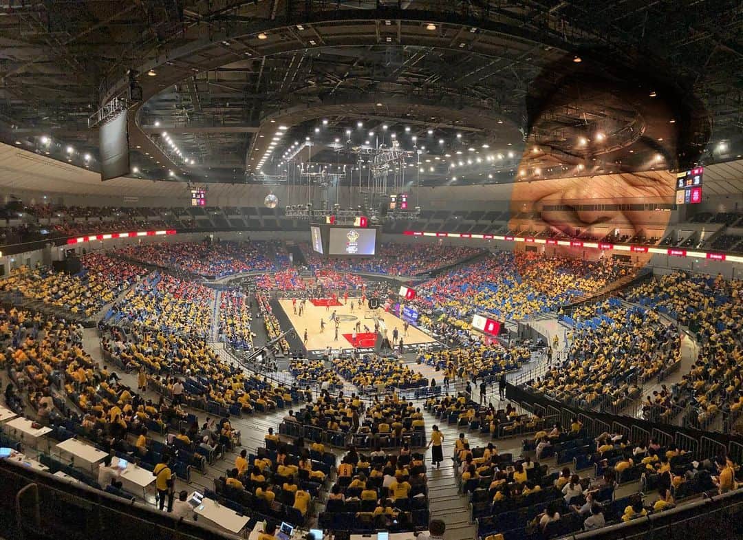 弘竜太郎さんのインスタグラム写真 - (弘竜太郎Instagram)「千葉ジェッツの優勝か。 宇都宮ブレックスが底力見せるか。  本日BリーグファイナルGAME2🏀  コロナ明けたら、絶対シュート打ちに行こ。  #バスケットボール #Bリーグ #ファイナル第2戦 #14時55分から日テレ系全国生中継 #私リポーターとインタビューです #横浜アリーナ #実は元バスケ部 #スラダンは圧倒的三井寿」5月30日 8時03分 - ryutaro_hiro.ntv