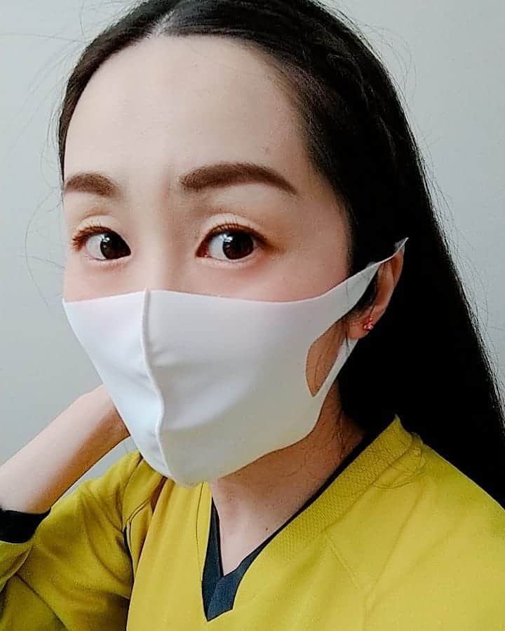 悠木あやねさんのインスタグラム写真 - (悠木あやねInstagram)「おはようございます(≧▽≦)  今日は久しぶりに８時間寝ましたヽ(=´▽`=)ﾉ  ちゃんとストレッチしてからカラダを動かしてきます〜( ´ ▽ ` )ﾉ  #トレーニング #cwx  #今日のあやね #１日１あやね #悠木あやね  #あやねマイスター #あやねホリック #AyaneYuki  #YukiAyane  #유우키아야네 #カプセルエージェンシー  #capsuleagency  #AV女優  #セクシー女優  #アダルト女優 #女優  #モデル  #asiangirls  #asiandoll  #asianbeauty  #asiansexy  #japanese  #japanesegirl  #japanesegirls  #love #instagood #photooftheday #fashion #beautiful #happy」5月30日 8時57分 - yukiayane0926