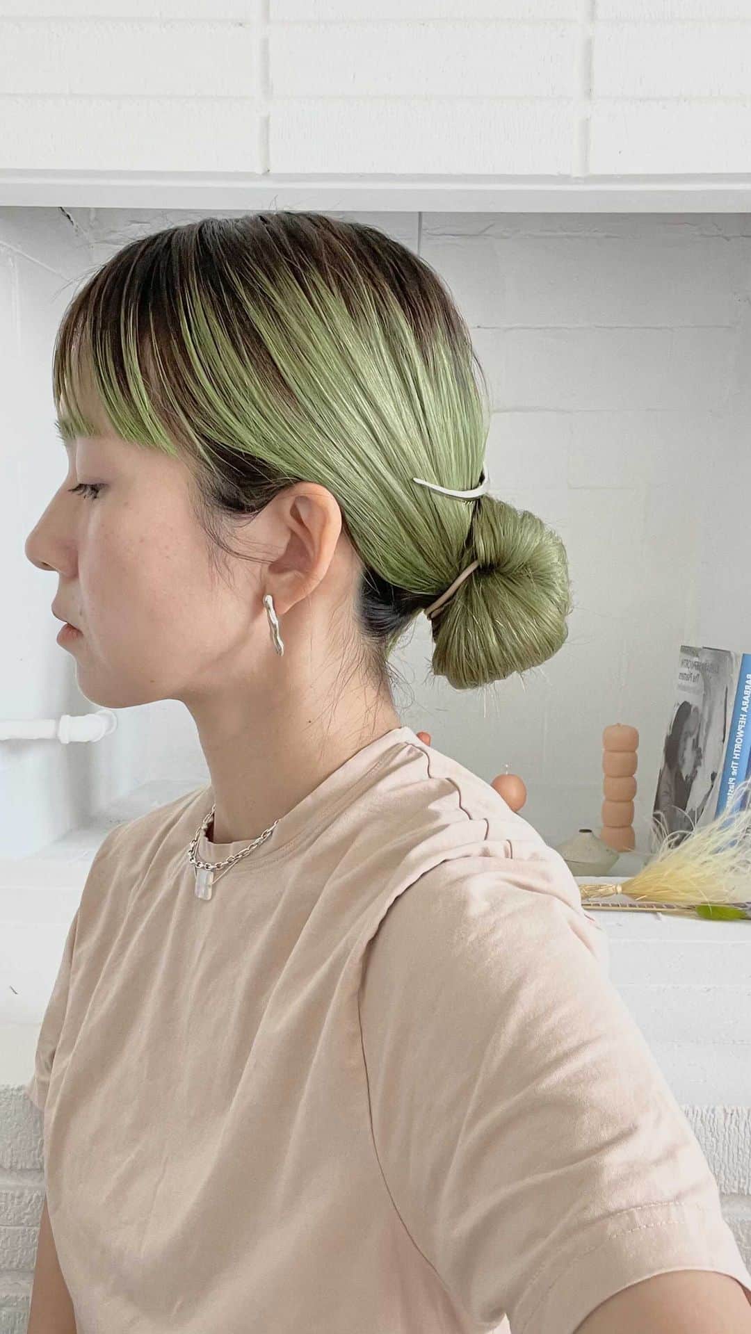 三苫愛のインスタグラム：「今日のメイクとヘア🟢 #mitomamakeup」