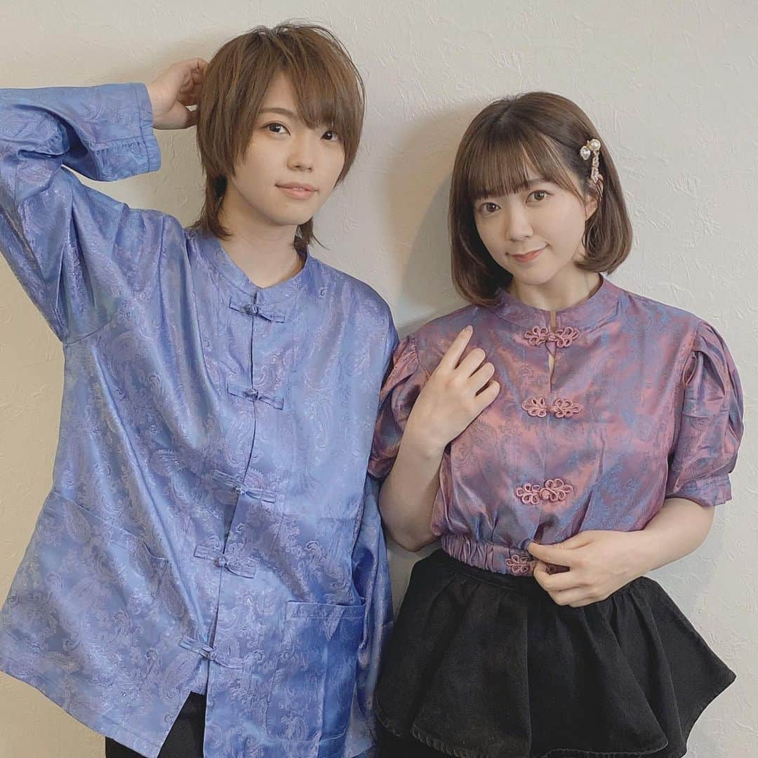 伊藤彩沙さんのインスタグラム写真 - (伊藤彩沙Instagram)「チャイナ合わせ🐼💙💗 #あやさの服 #勝手に人の服タグ付け  #ボブになったお #しばらくこれでいくよ  #アベックコーデ ワラ」5月30日 11時56分 - ayasacream