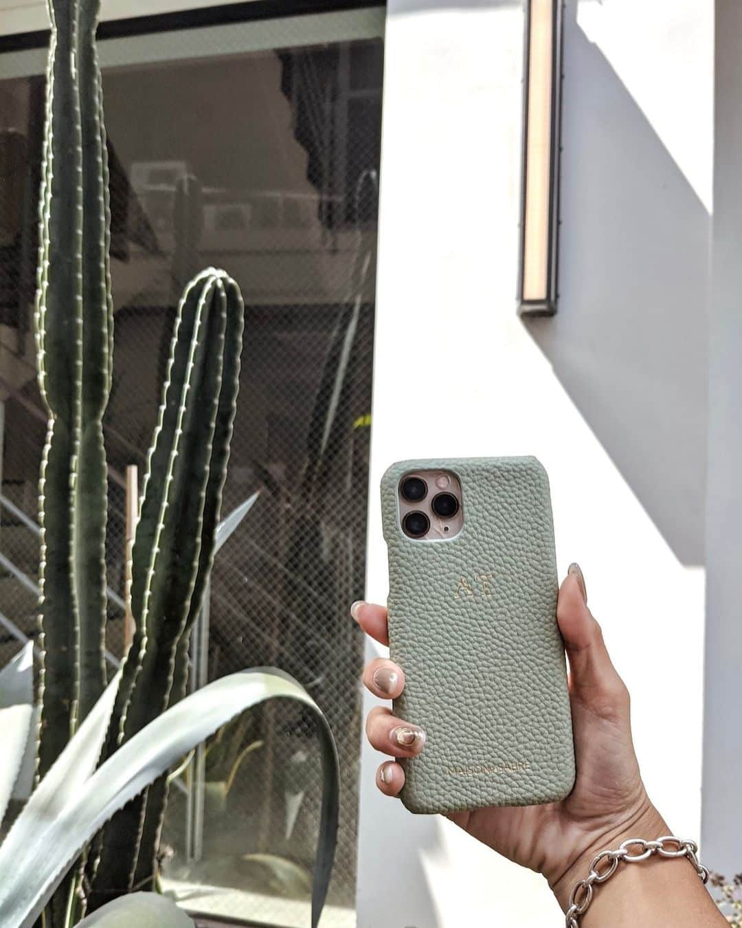 遠山茜子さんのインスタグラム写真 - (遠山茜子Instagram)「iPhone case🍍 @maisondesabre   #makeyourmark#maisondesabre」5月30日 14時41分 - akane_016t