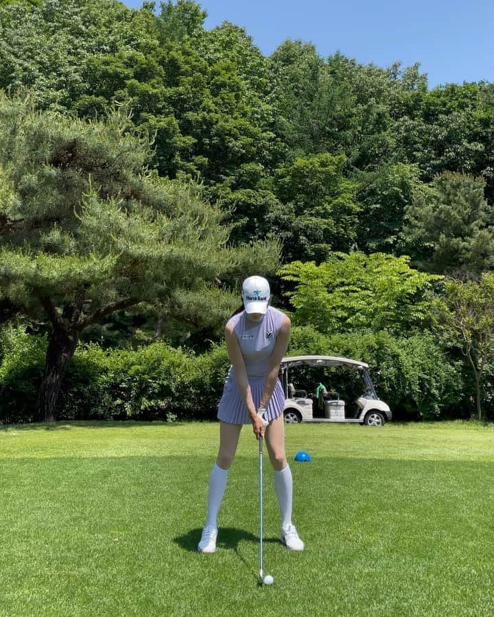 チョン・ジユのインスタグラム：「I💜golf」