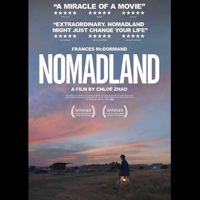 佐津川愛美のインスタグラム：「🎥 #Nomadland #ノマドランド . . なんでしょう。 ほんとになんでしょう。かなりかなり好きで、最高でした。 今年はアカデミー賞発表前にノミネート作品全部は観れなかったけど、多分ノマドランドが一番好きでしょう。だってだって久しぶりに好きな作品に出会った気持ちなんですもの。 寂しさと切なさがさ、ぐっときすぎました。 絶対絶対映画館で観た方がいいよな。 あぁまた観たいなぁ。 映画館再開したらまたやってくれるかな？観に行きたいなぁ。」
