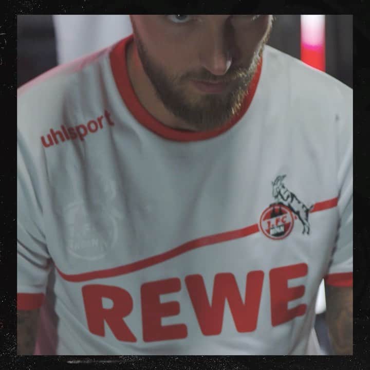 マルコ・ヘーガーのインスタグラム：「Lieber @fckoeln , die 5 Jahre waren ALLES für mich, die Erfüllung eines Traums meiner Kindheit! Platz 5, Europa League, Abstieg, Aufstieg, Corona-Saison, Relegation - ruhig war es nie aber all das hat mein Herz nur noch mehr an meinen #effzeh geschweißt! Ich werde meinen Kindern und Enkelkindern davon erzählen, dass ich hier Vizekapitän sein durfte🙌🏻! Dass meine Fahrt jetzt nicht mehr jeden Morgen Richtung Geißbockheim zum Training geht bricht mir fast das Herz aber es macht mich stolz, das so lange Zeit gemacht zu haben! Ich habe Freunde fürs Leben gefunden und liebe jeden Einzelnen in diesem Club! Der Abschied gestern war überragend, schwer und sehr emotional für mich! Vielen Dank an ALLE, die ich kennenlernen durfte und vergesst nicht, Köln bleibt meine Stadt und mein Verein❤️ Euer Högi」