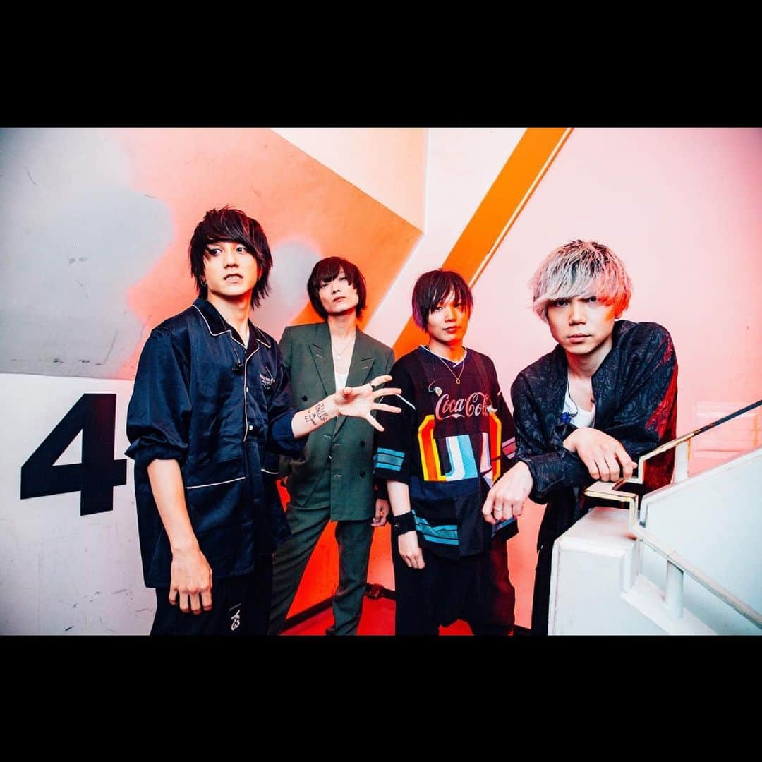 KANDAIさんのインスタグラム写真 - (KANDAIInstagram)「2021.05.30@渋谷QUATTRO ・ 久々の自主企画。YUTORARE。 ありがとうございました！ やっぱりライブは楽しいね！ ・ 早くみんなで大きな声で叫ぶ日を楽しみに日々精進します🥁 ・ Ivyもありがとう！！また絶対やろうね！ ・ 次は讃咬！よろしくどうぞ！ ・ 📸( @junpeihiyoshi ) ・ #yutorare #ivytofraudulentgame #lennycodefiction #drum #drummer #sakae #sakaedrums #dw #paiste #lerni #jhaudio #炎炎ノ消防隊 #僕のヒーローアカデミア #dgraymanhallow #allout #alloutanime #dハロ #邦楽 #邦ロック #自然 #キャンプ #ソトアソビ #outside #livin」5月30日 21時01分 - kandai918