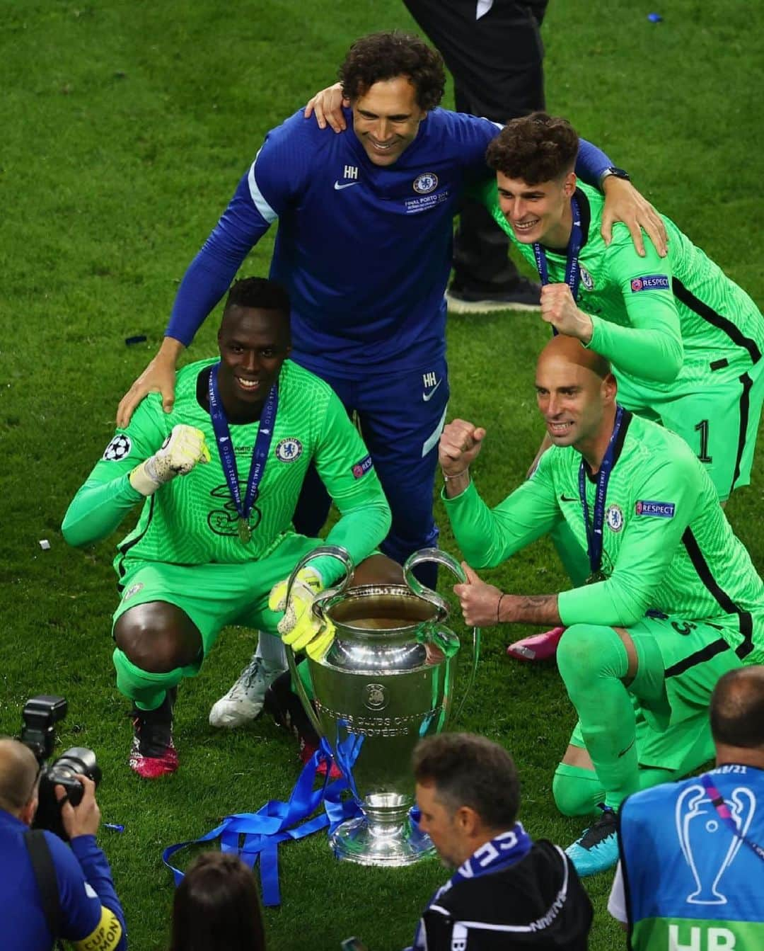 エンリケ・イラーリオさんのインスタグラム写真 - (エンリケ・イラーリオInstagram)「Many Families One Special Club 💙  Estádio do Dragão - 29/05/2021 - Champions League Winners   @chelseafc」5月30日 23時25分 - ihenrique_