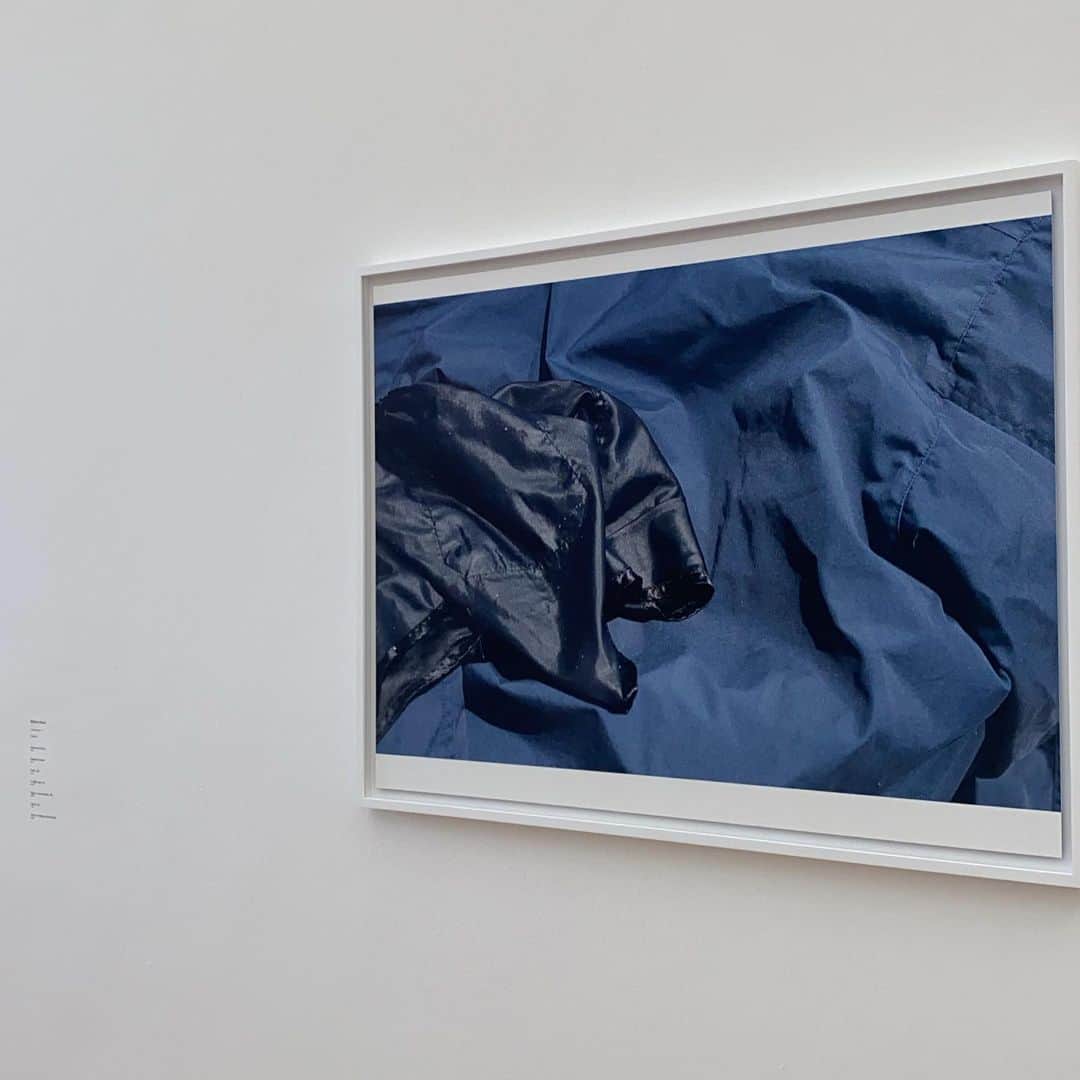 のインスタグラム：「@fondationbeyeler 🌑」