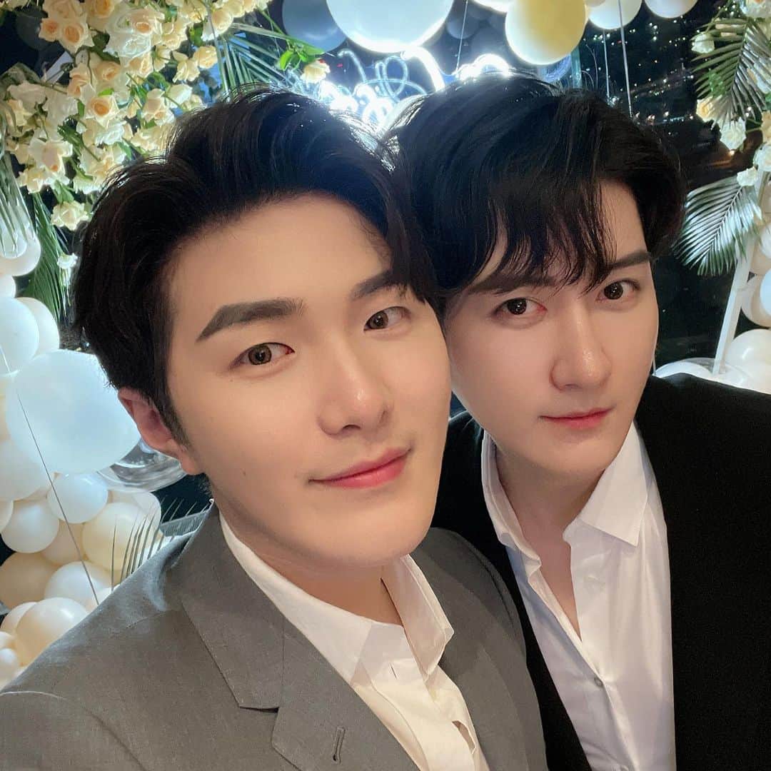 BAOZIのインスタグラム：「happy birthday my boy～」