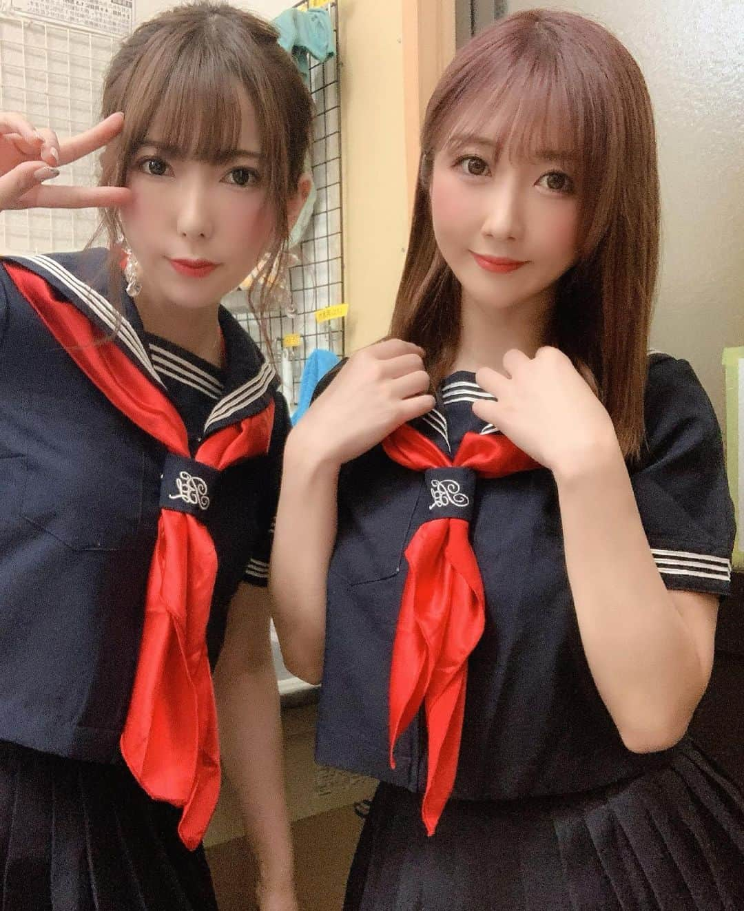 大槻ひびきさんのインスタグラム写真 - (大槻ひびきInstagram)「今回のイベント 久しぶりに制服だた🙄w 会いにきてくれた皆さん ありがとうございました🌸」5月31日 1時11分 - yanhibi0221