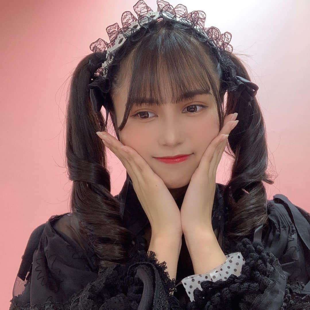 清水梨央さんのインスタグラム写真 - (清水梨央Instagram)「☺︎﻿ ゴスロリ❤︎﻿ ﻿ #오오티디#옷스타그램#셀카#셀카그램#아이돌#ゴスロリ﻿ ﻿」5月31日 18時46分 - rio_shimizu