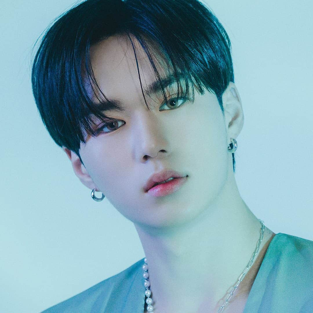 WEiさんのインスタグラム写真 - (WEiInstagram)「위아이(WEi) 3rd MINI ALBUM 'IDENTITY : Action' CONCEPT PHOTO #3 KIMJUNSEO  2021.06.09 PM 6:00  #위아이 #WEi #IDENTITY #Action #김준서 #KIMJUNSEO」6月1日 0時21分 - wei__official