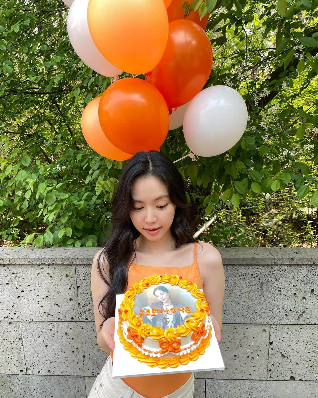 ソン・ナウンさんのインスタグラム写真 - (ソン・ナウンInstagram)「뉴트로지낭🧡 @neutrogenakorea」6月1日 14時16分 - marcellasne_