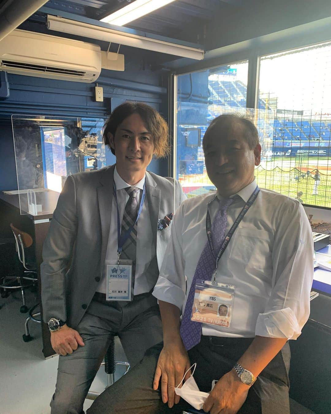 石川雄洋のインスタグラム：「DeNA vs Softbank 17時45分⚾️ * #石川雄洋 #tbs #横浜DeNAベイスターズ #softbankホークス」