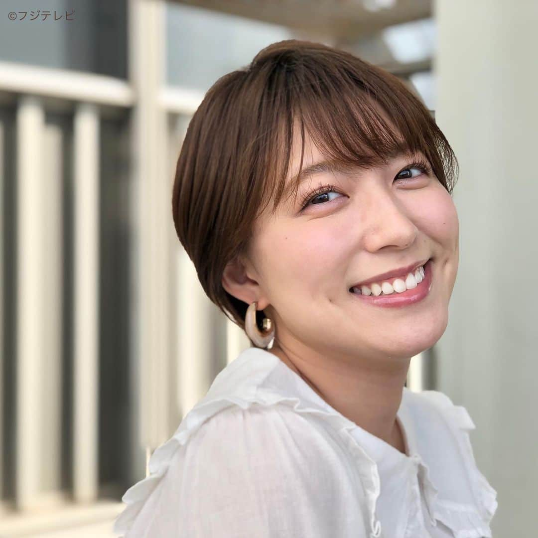 フジテレビ「めざましテレビ」さんのインスタグラム写真 - (フジテレビ「めざましテレビ」Instagram)「6月1日(火)  ファッション雑誌CanCamとコラボした お天気コーナー「きょう何着て行く？」 阿部華也子の毎日のコーデを紹介♪  【きょうのコーデ】 ブラウス→#ASKNOWASPINKY ５３９０円  スカート→#MURUA ８６９０円  靴→#ダイアナ １万５９５０円   ピアス→#EVRIS ２２００円    【コーデのポイント】 大きめの襟が目を引くブラウスがトレンド感たっぷり🙌✨ 上半身に存在感をプラスしてくれるので リモート会議がある日にぴったりです👩🏻‍💻 タイトスカートを合わせてきちんと感をさらにプラス💁🏻‍♀️❗️  #めざましテレビ #きょう何着て行く？ #阿部華也子 #今日のコーデ#コーデ#CanCam #今日のファッション#ootd #きょう何着て行く？は月〜金朝6時22分ごろ放送📺 #スタイリストたなべさおり」6月1日 17時35分 - mezamashi.tv