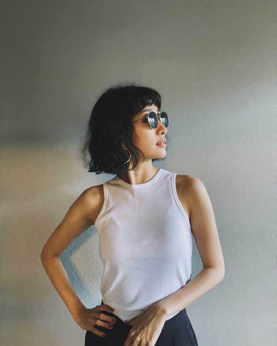 安藤沙耶香のインスタグラム：「久々のbob hair♡  ボブ仲間募集  @eatxxxtae   #SUMI #心斎橋 #美容室」