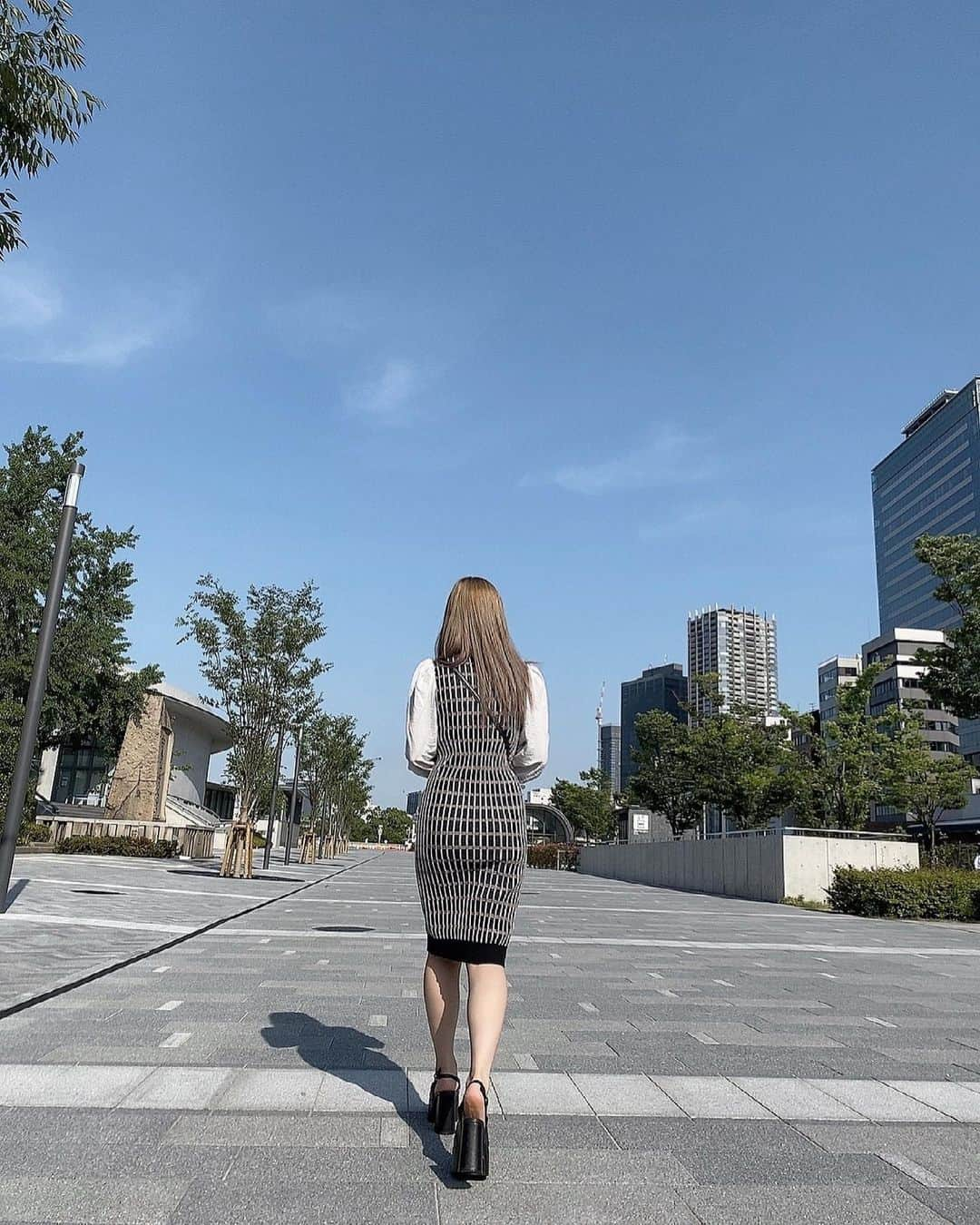 石田優美さんのインスタグラム写真 - (石田優美Instagram)「﻿ ﻿ ﻿ ✌️☀️ ﻿」6月1日 18時31分 - yu_mi_1012