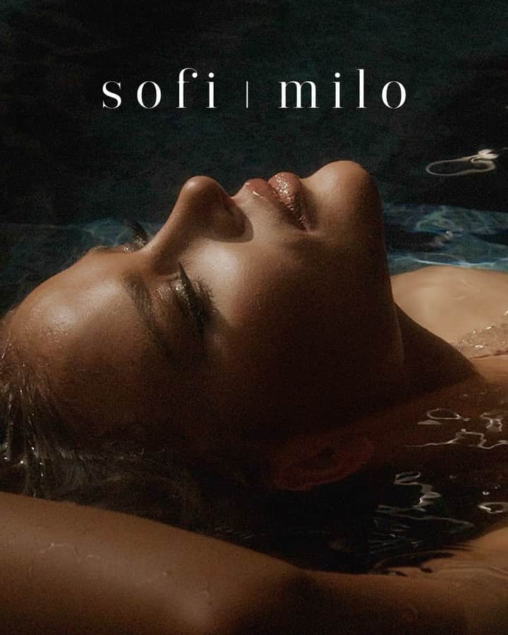 ソフィア・ミロシェヴィッチのインスタグラム：「At @bysofimilo atelier we encourage you to believe in magic, and to nurture your uniqueness.  That is why we are saving something really special for you June 3rd!  Stay tuned...✨」