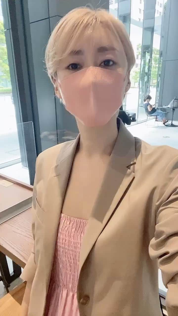 &mのインスタグラム：「6月いそがし🎉😆不織布マスクのこの形めっちゃいい‼︎」