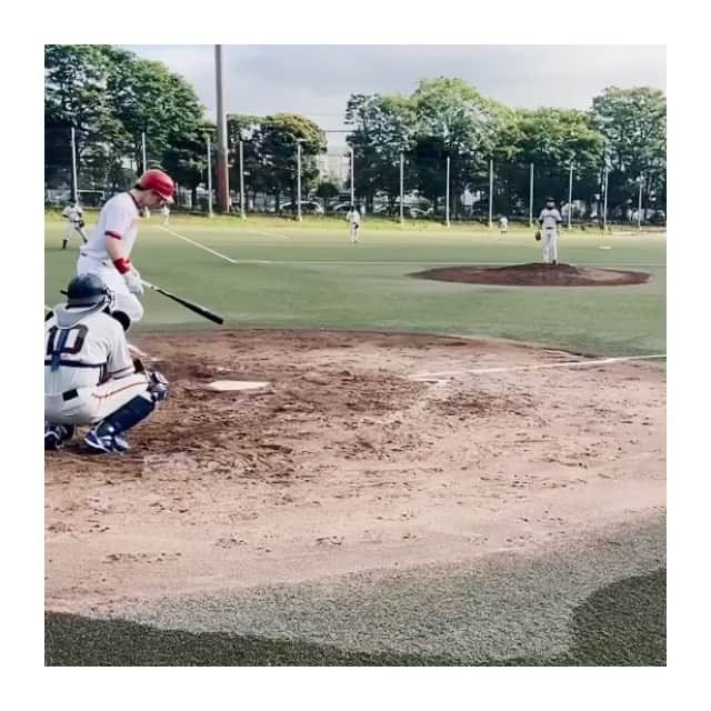 SEN（三辻茜）のインスタグラム：「Just missed it mum 🤏🏻」
