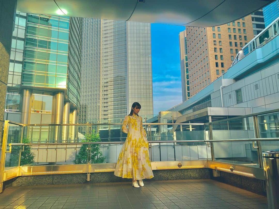 柳ゆり菜さんのインスタグラム写真 - (柳ゆり菜Instagram)「映画「ブルーヘブンを君に」 バラの日という事で公開直前のイベントでした。  この映画が沢山の方に 届きますように。」6月2日 19時09分 - yurinayanagi__