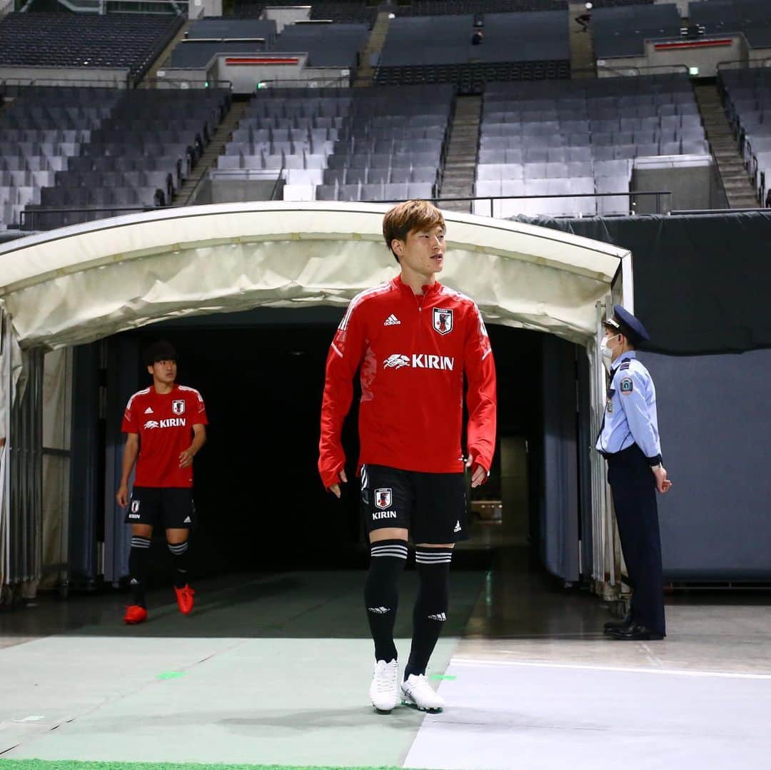 のインスタグラム：「より緊張した雰囲気のなかサッカーできる事を誇りに思います💪 この経験は絶対に自分の成長に大きく繋がる！ 1秒たりとも無駄にせず頑張ります！ ©︎JFA」