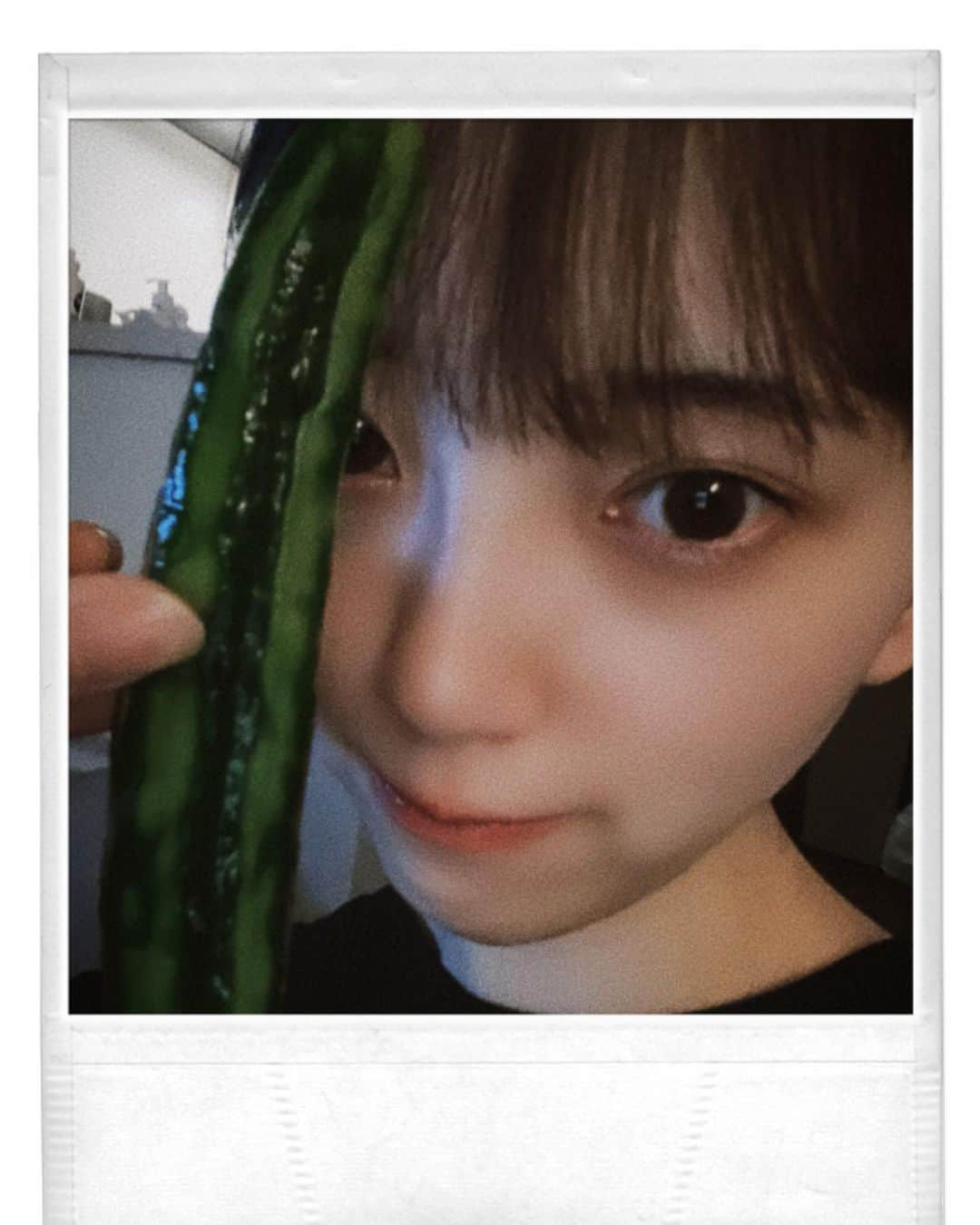 堀未央奈さんのインスタグラム写真 - (堀未央奈Instagram)「🥒  きゅうりの一本漬け 小さい頃からだいすきなのです  #映画マザーを観ながら」6月2日 21時34分 - horimiona_official