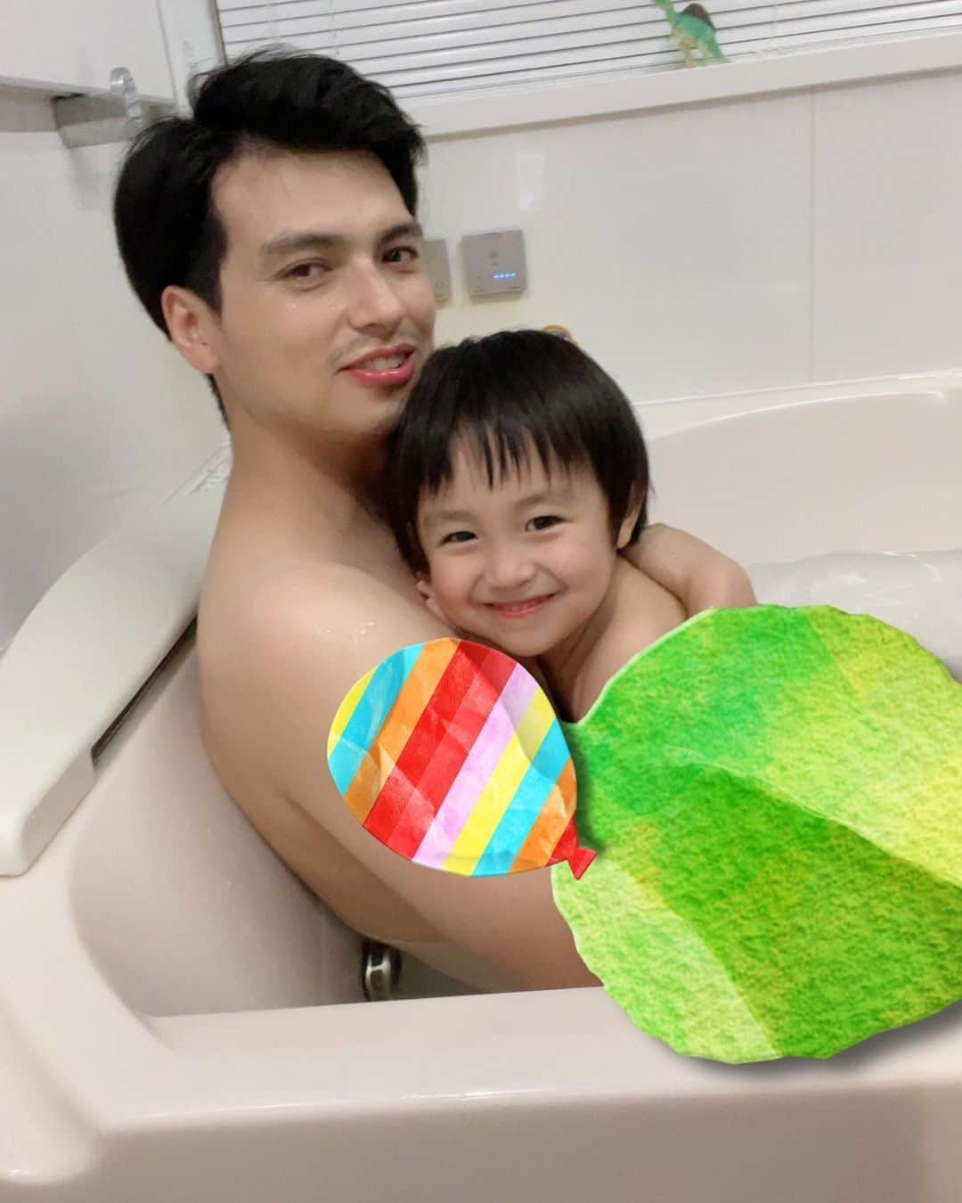 アレクサンダーのインスタグラム：「カゲトラちょん❤️ カゲトラちょん❤️ #daddy  #boy」