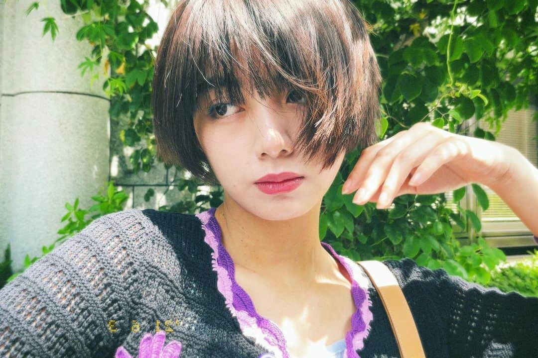 のインスタグラム：「🌼👽🌼」