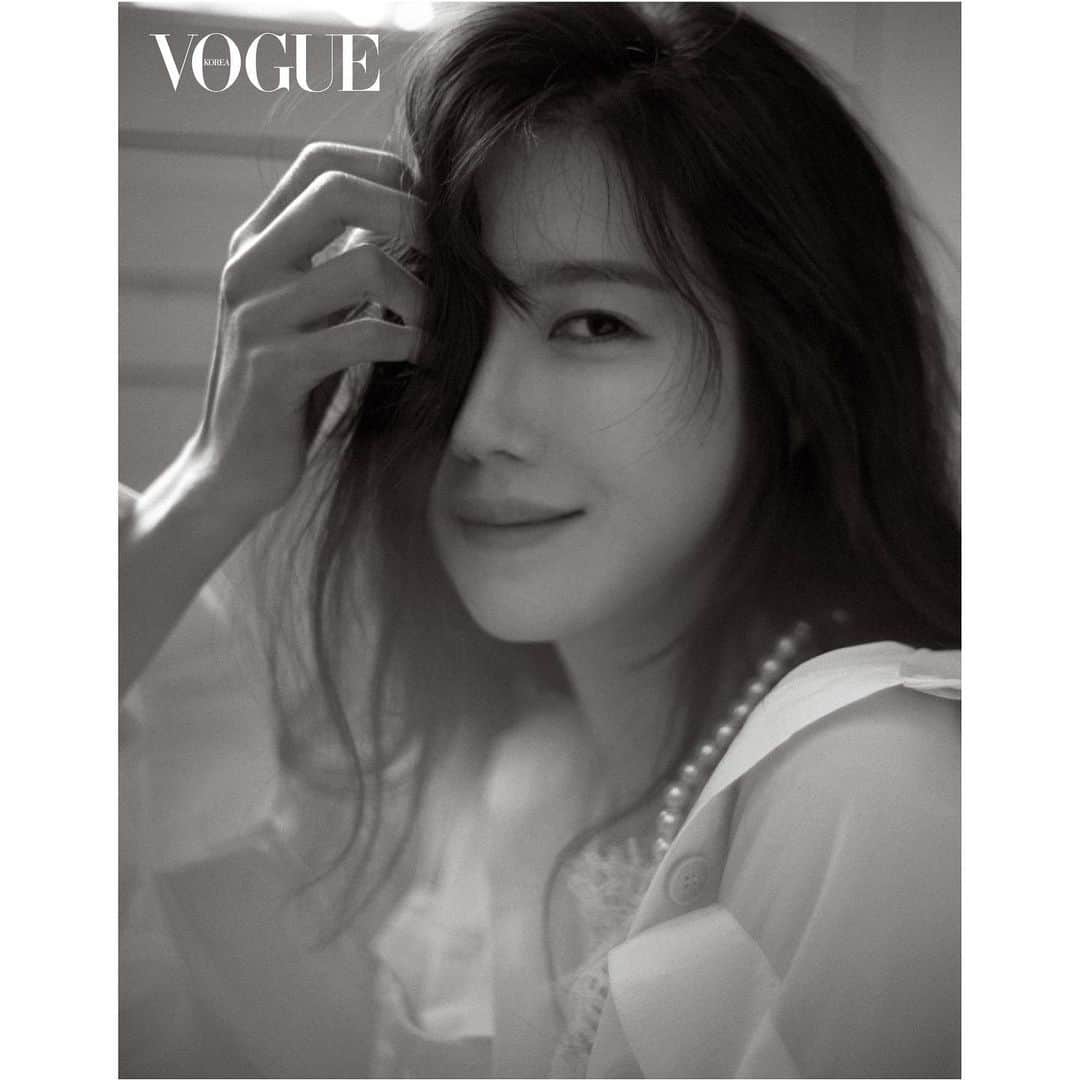 イ・ジアさんのインスタグラム写真 - (イ・ジアInstagram)「#vogue @voguekorea」6月3日 17時00分 - e.jiah